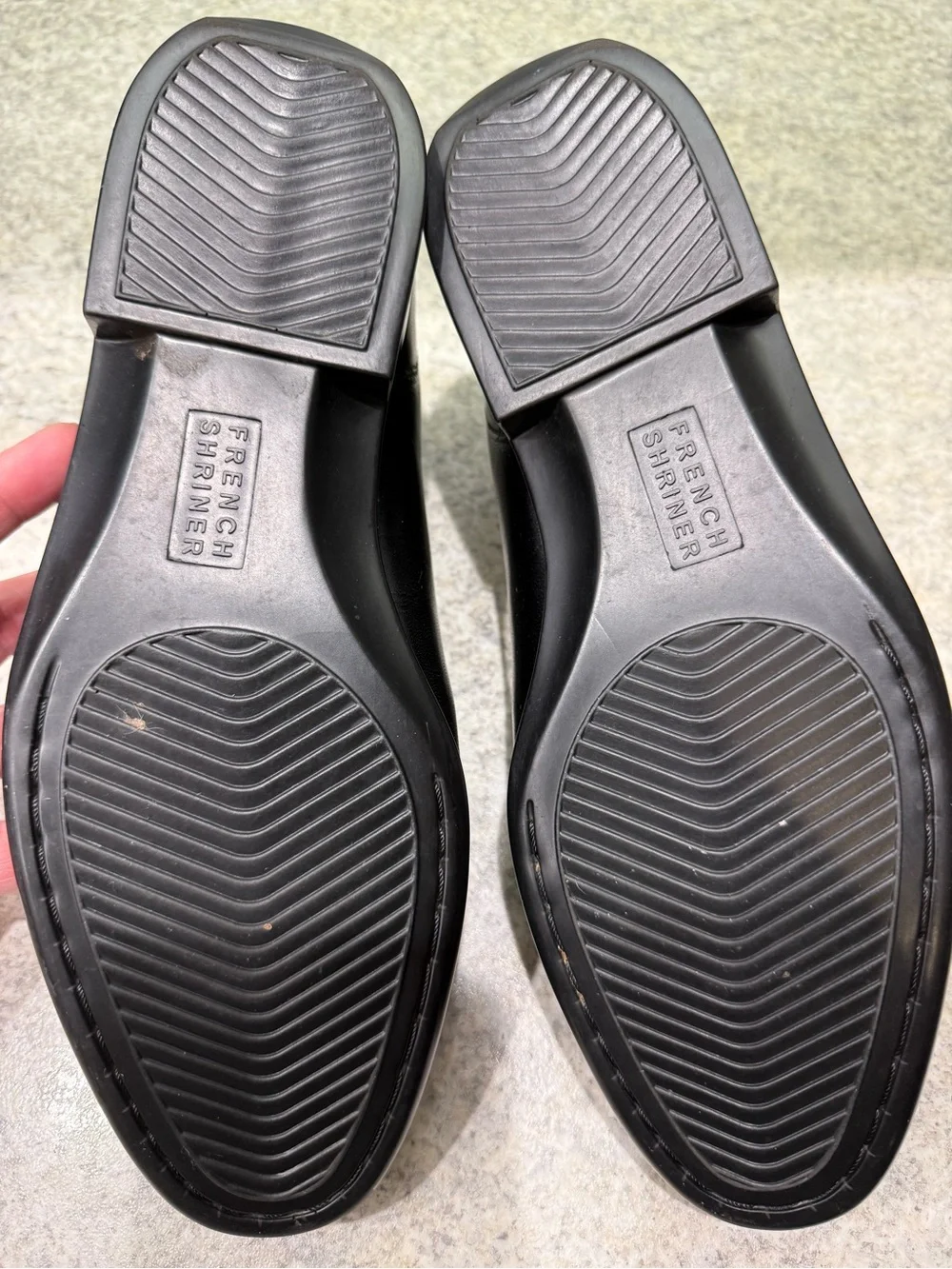 French Shriner Classic Black Leather Penny Loafers - Men's Dress Shoes size 11M